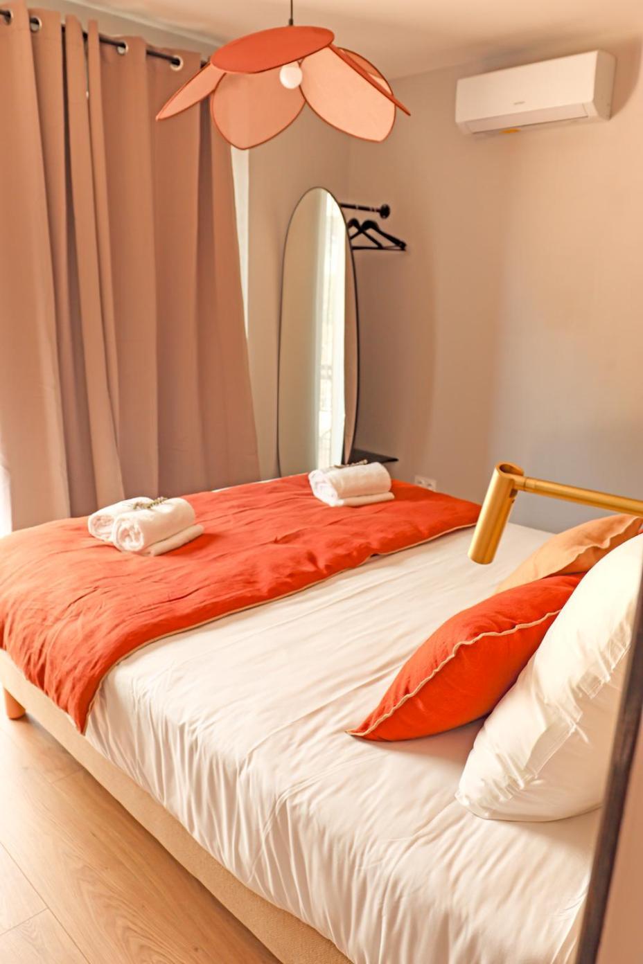Les Gites De Laure - L'Eden Romantique, Chambres Hotes, Spa Prive, Couloir De Nage, Adults Only Malves-en-Minervois Exteriör bild
